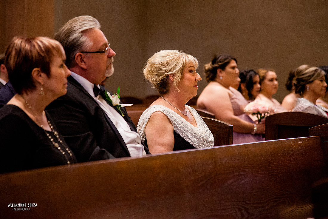 destination wedding photographer
