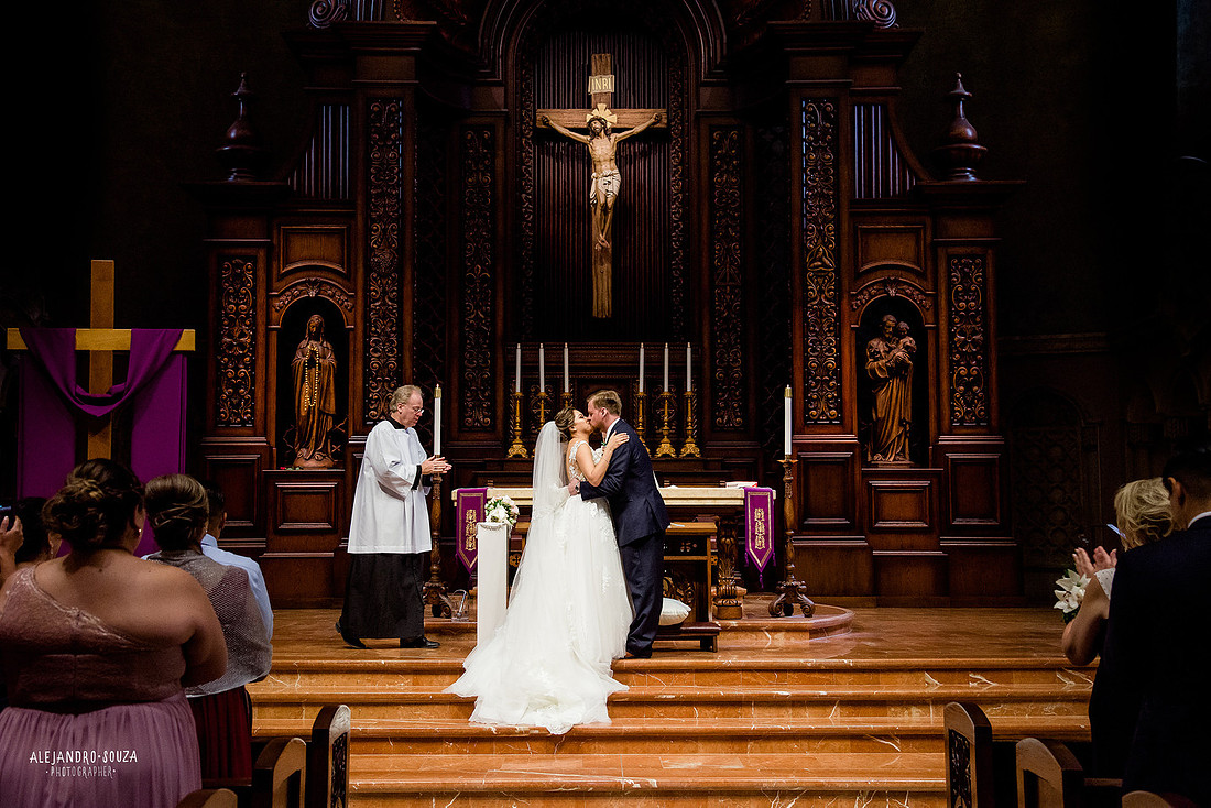 destination wedding photographer