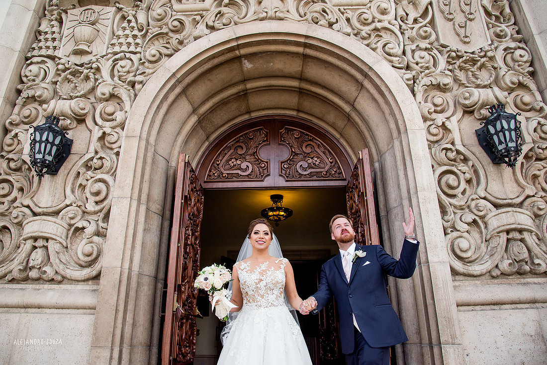 destination wedding photographer
