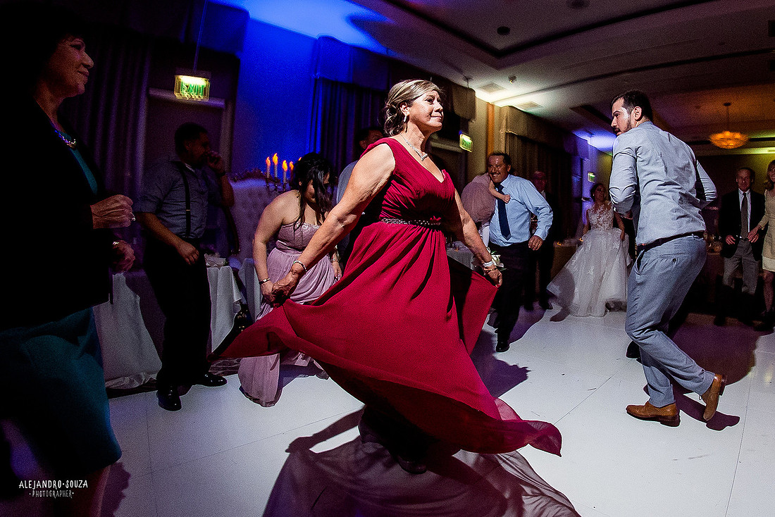 destination wedding photographer