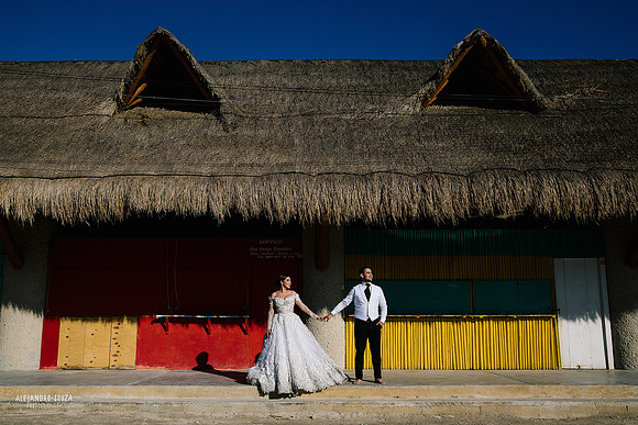 trash the dress holbox
