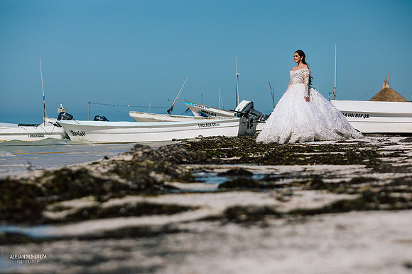 trash the dress holbox