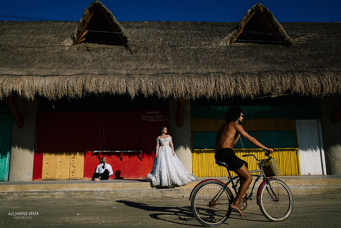 trash the dress holbox