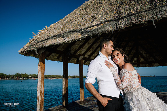 trash the dress holbox