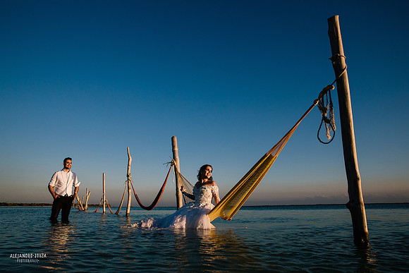 trash the dress holbox