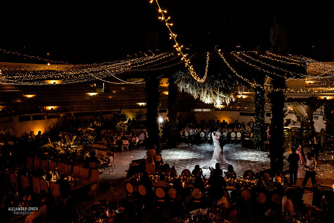 boda en plaza de toros