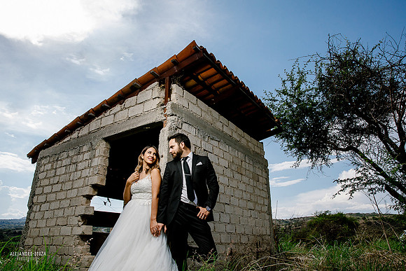 trash the dress