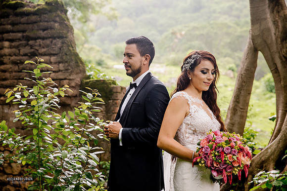 trash the dress