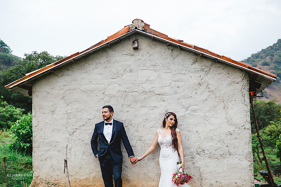 trash the dress