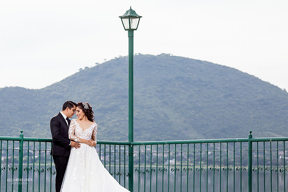 trash the dress